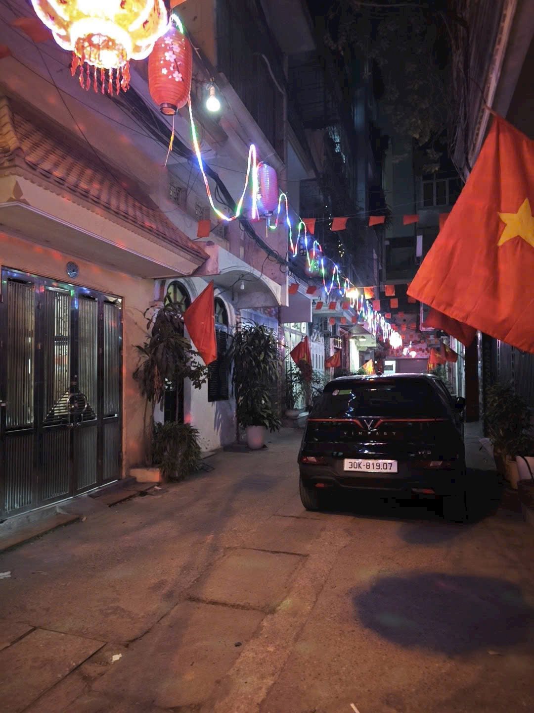 Bán nhà Minh Khai, Hai Bà Trưng, ngõ ô tô tránh, full nội thất