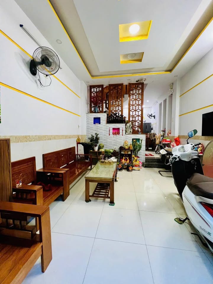 Bán nhà riêng thành phố Quy Nhơn, tỉnh Bình Định, giá 2,5 tỷ