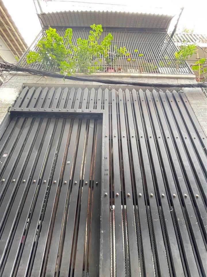 Bán nhà đường Âu Dương Lân, phường Chánh Hưng, giá 5.2 tỷ