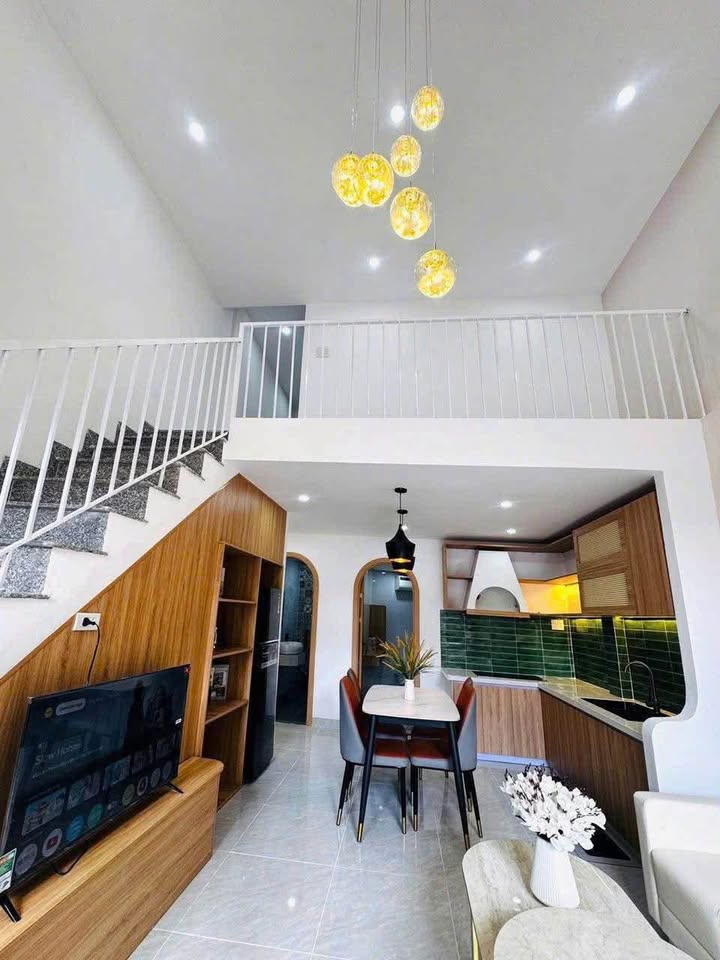 Bán nhà mê lửng đúc, kiệt gần 3m Dũng Sĩ Thanh Khê, giá 3.8 tỷ