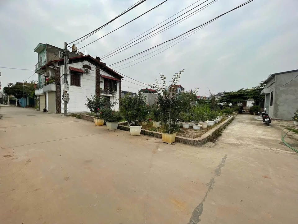 Bán đất trung tâm thị trấn Quang Minh, Mê Linh, ô tô 7 chỗ vào tận đất