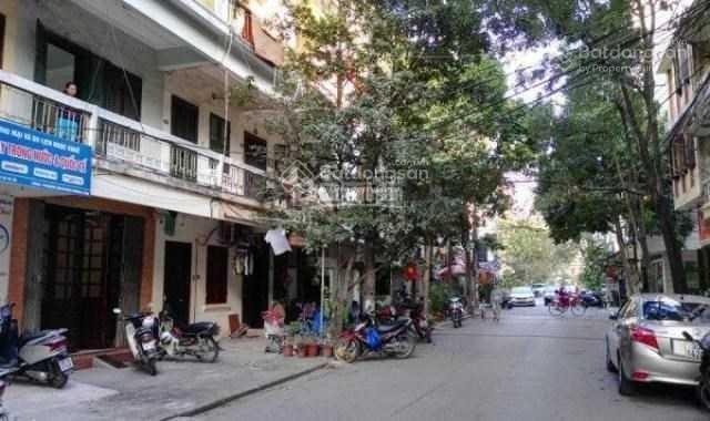 Bán nhà cách mặt phố Kim Mã, Giang Văn Minh 20m