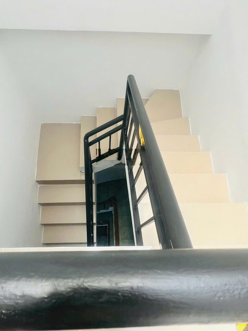 Bán nhà 4 tầng HXH 8m Tô Hiến Thành P13 Quận 10 - 60m2 - giá tốt 10 tỷ