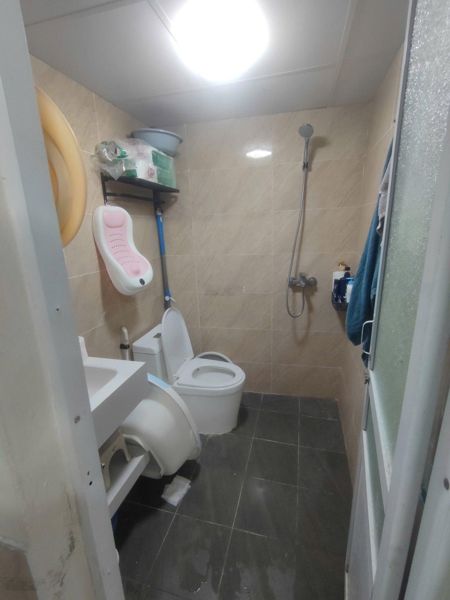 Chính chủ bán nhà 39m2 C4 tại 250 Nguyễn Xiển đẹp ở ngay chỉ 1,92 tỷ