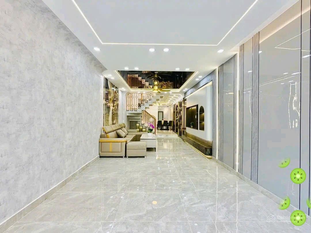 Chủ giảm mạnh giá 4Tỷ5/71m2 đường Thái Văn Lung-Bến Nghé-Q1 cho thuê 26tr gần nhà ga Ba Son