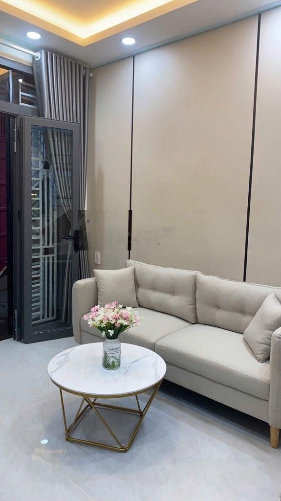 Bán nhà 1 trệt 1 lầu đúc - hẻm xe hơi Tân Bình - gần siêu thị Emart 2 - chỉ nhỉnh 3 tỷ - 21m2