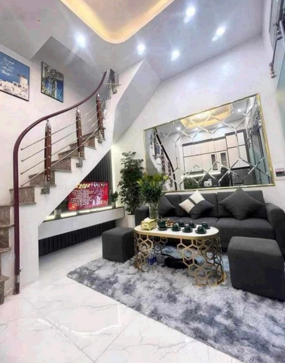 Hiếm, nhà đẹp full NT, ngõ ba gác phi, ba bước ra phố, tiện ích k QH. Dt 22m 4T mt4,5m giá 5,2tỷ