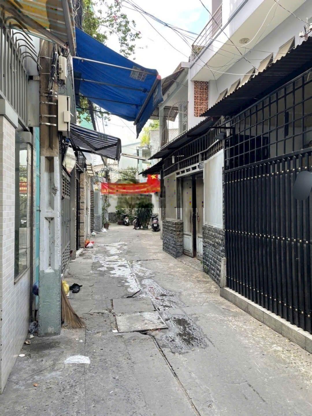 62m2 - nhà trệt lửng - Tô Hiến Thành Q.10 xe hơi nhỏ vào nhà 7.9 tỷ