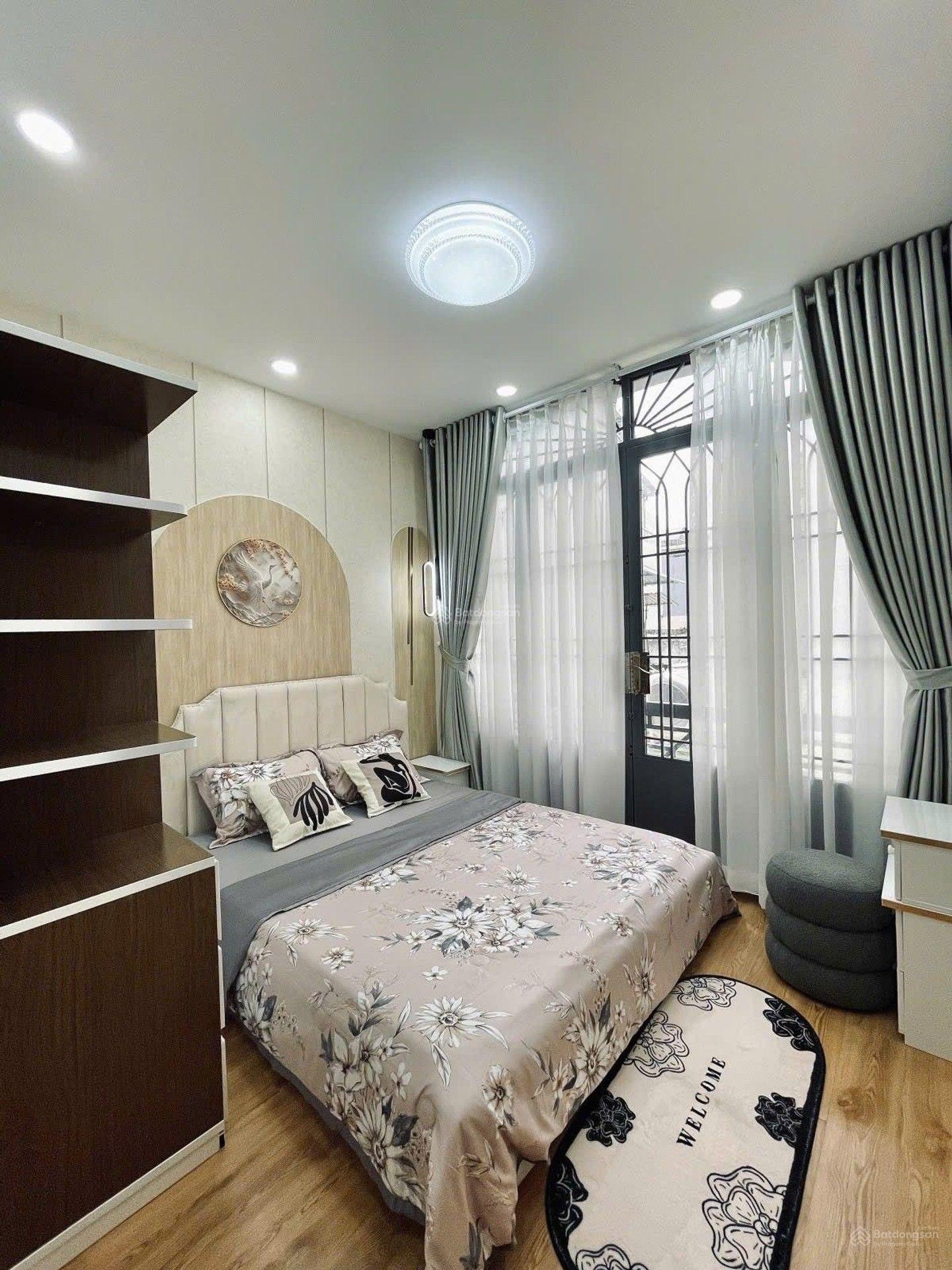 Bán nhà riêng còn mới 36m2 2 tầng Nguyễn Bặc - Phạm Văn Hai nhỉnh 5 tỷ