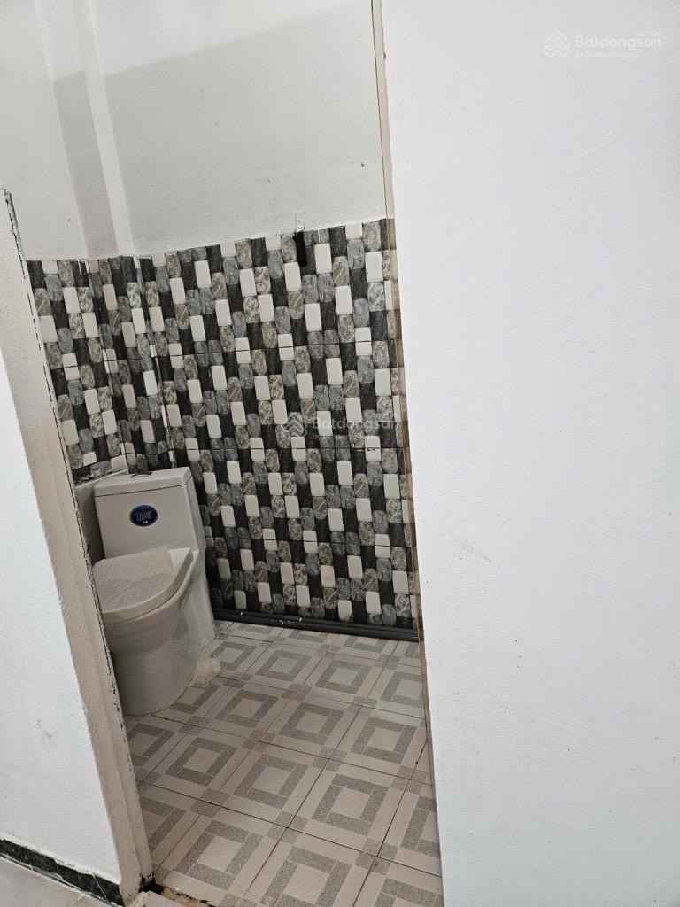 Bán nhà Tô Hiến Thành Q.10, 68m2, hẻm thông xe hơi giá giảm còn 7.9 tỷ