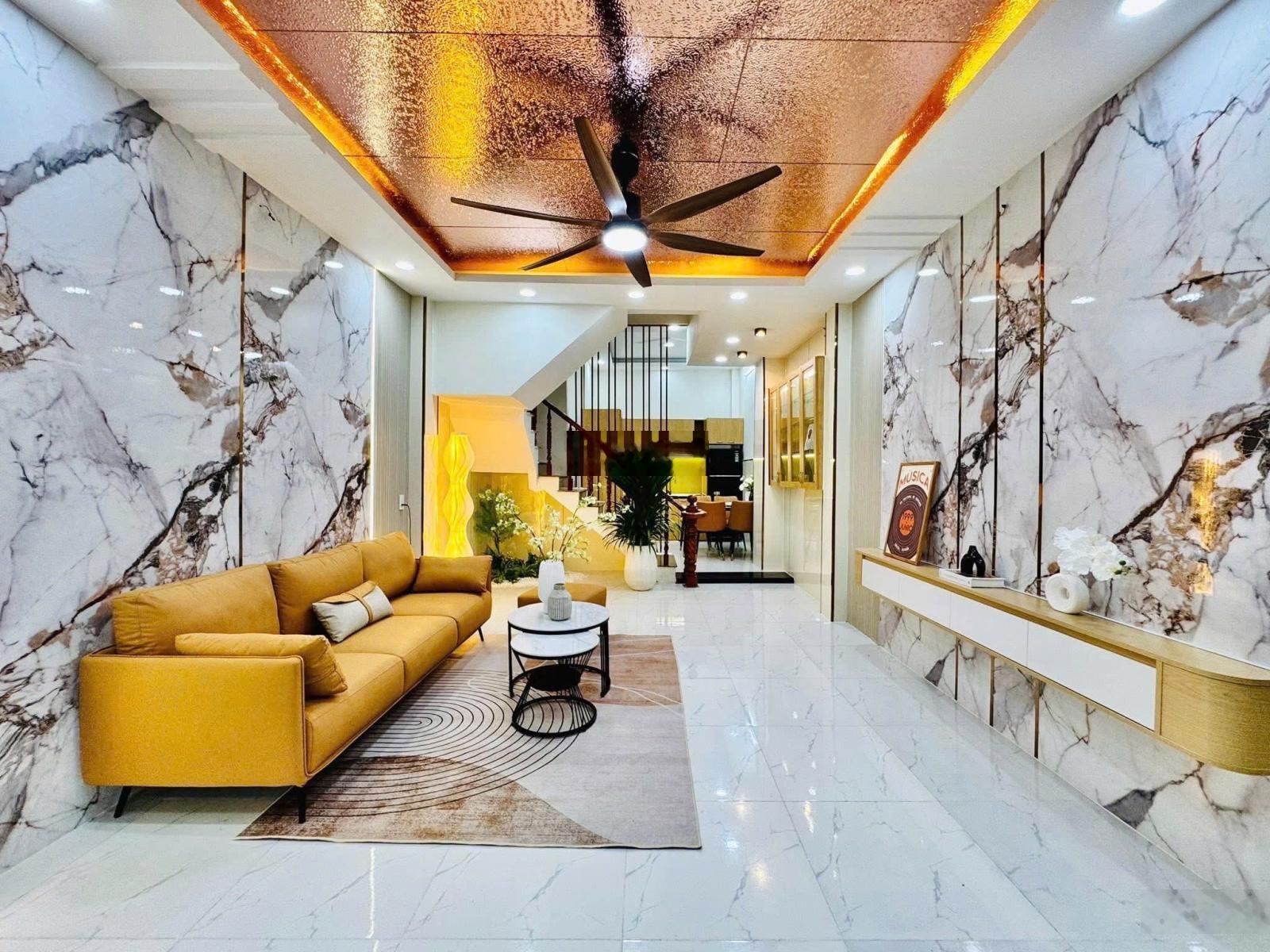 Bán nhà sẵn hợp đồng thuê 15tr/tháng đường Lê Hồng Phong, Phường 2, Quận 5, 40,7m2, 3tỷ990tr