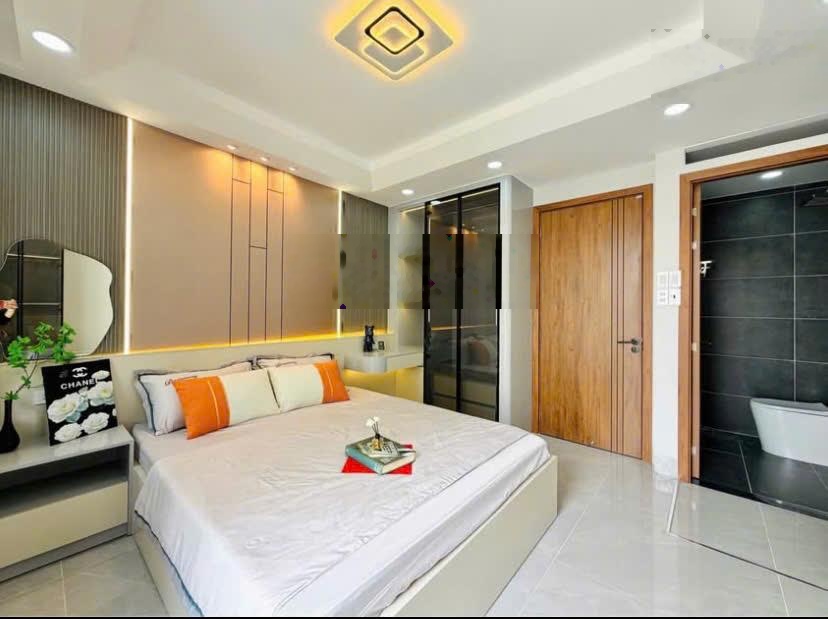 3tỷ990/80m2 nhà đường Nguyễn Huy Tự - Phường Dakao- Quận 1, cách Cầu Bông 2 phút di chuyển