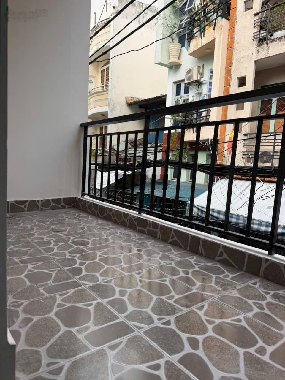 Bán nhà hẻm xe tải Hồng Bàng Q. 11. Giá: 5 tỷ 790 (thương lượng)