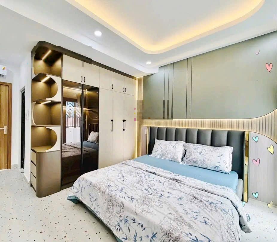 Chính chủ bán nhà Mạc Đĩnh Chi- Quận 1. Giá 5tỷ150/89,8m2 gần CV Lê Văn Tám. Cho thuê 40tr, sổ sạch