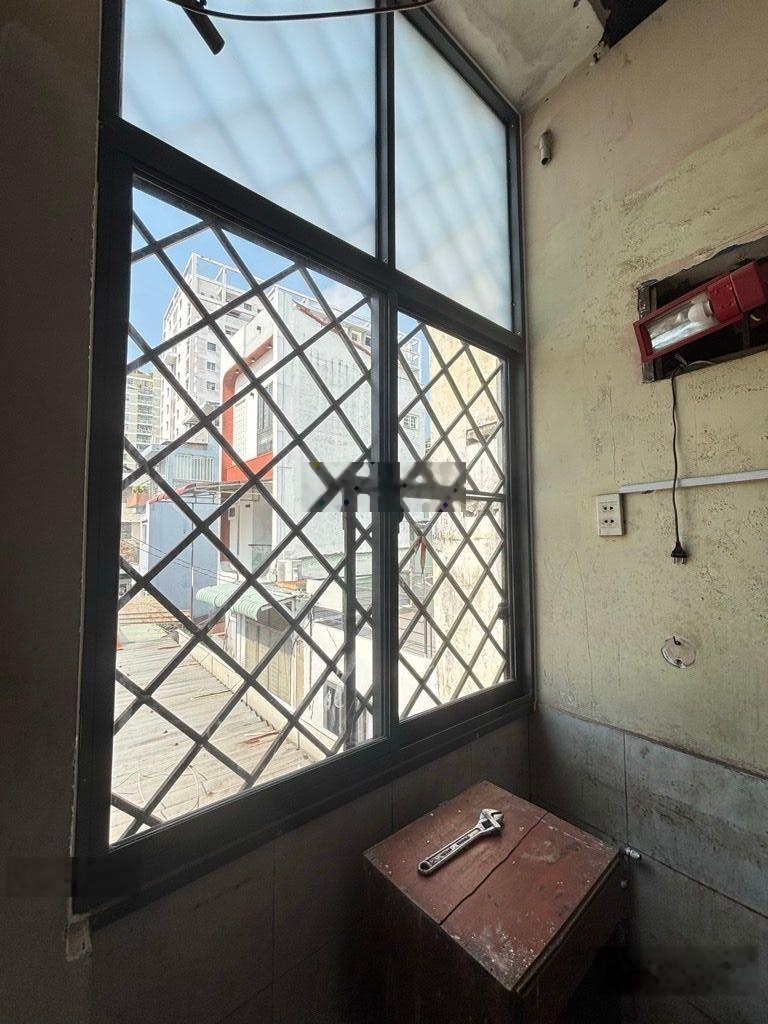 Tôi cần bán nhà đường nguyễn văn đậu bình thạnh 3 tỷ 350 sang tên công chứng ngay