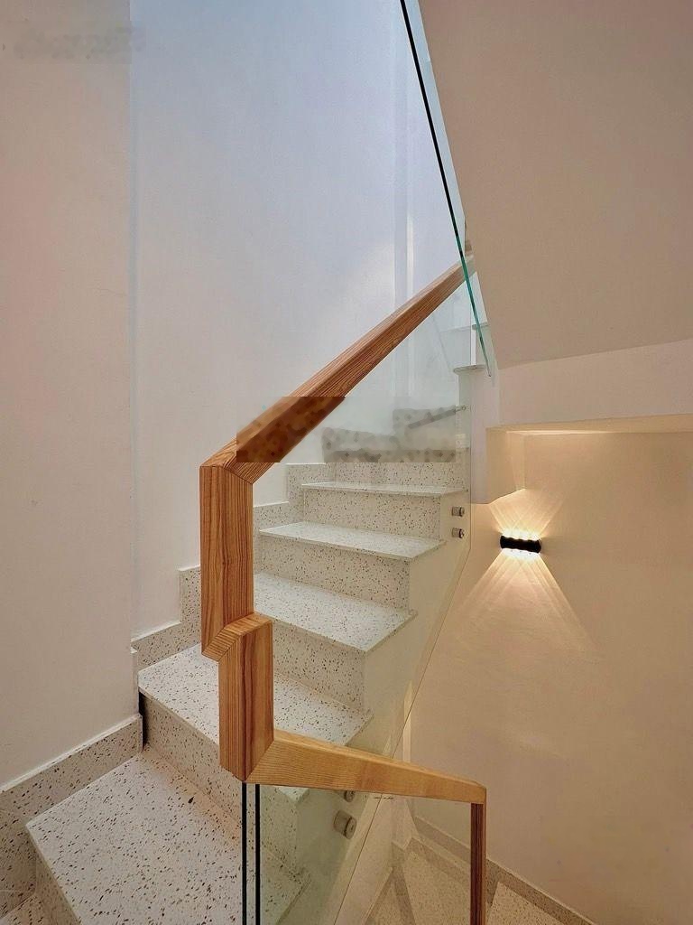 Tôi cần bán nhà thanh đa 19m2 hẻm ô tô giá 3 tỷ 950