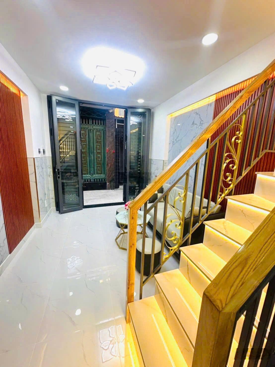 Deal Sốc Phan Văn Trị 55m² Giá Chỉ 2 Tỷ 160, Không Nhanh Là Mất