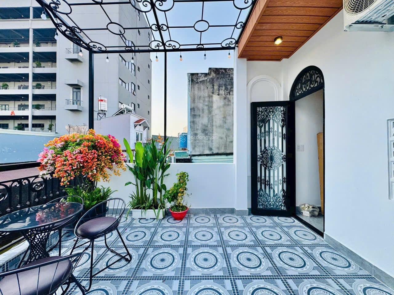 Cho thuê nhà 2/ Tăng Bạt Hổ - Nguyễn Văn Đậu - 2 Lầu - 3PN