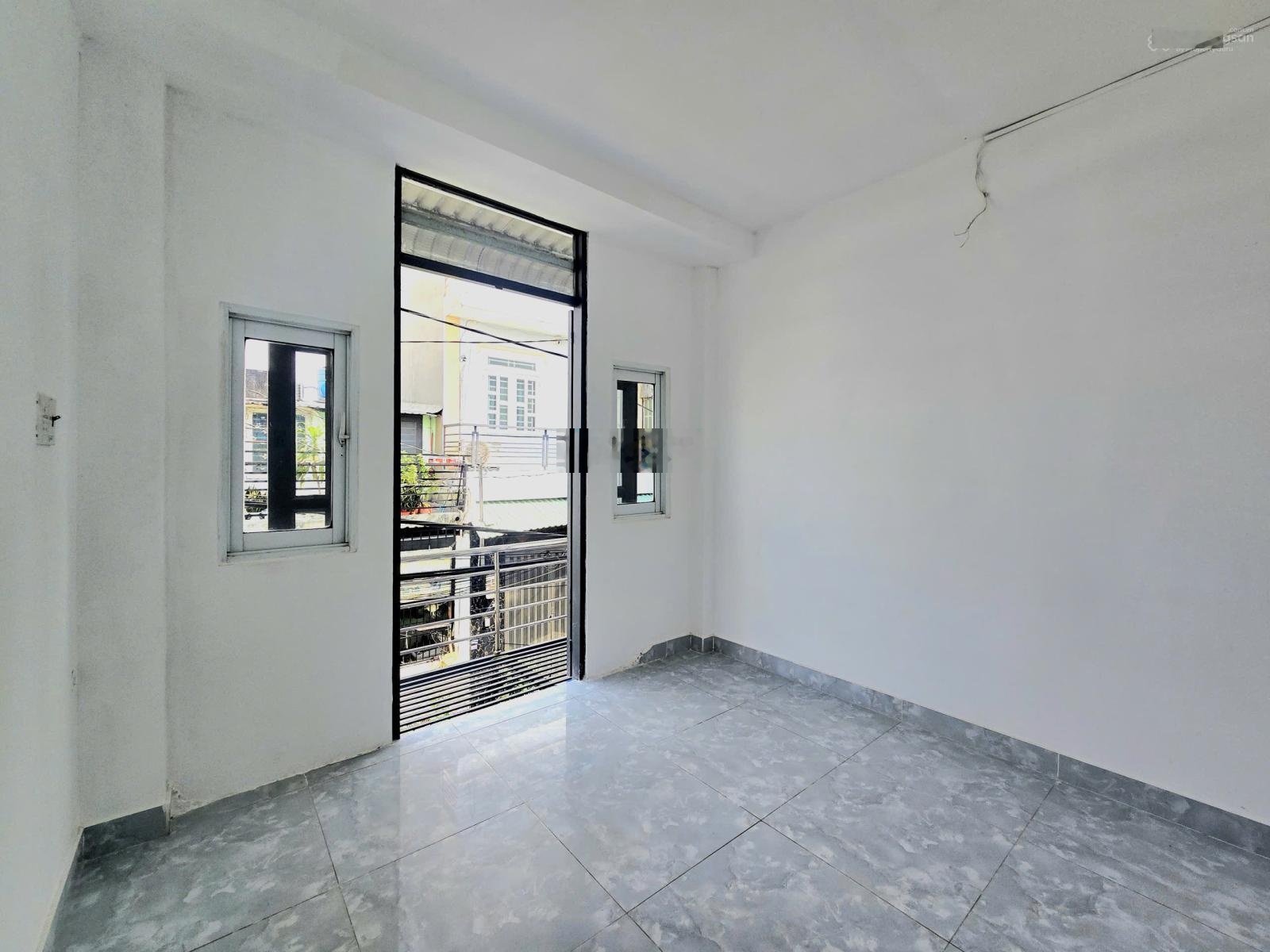 Bán nhà vi bằng mới đẹp Nguyễn Thị Búp đối diện Hiệp Thành City 990tr