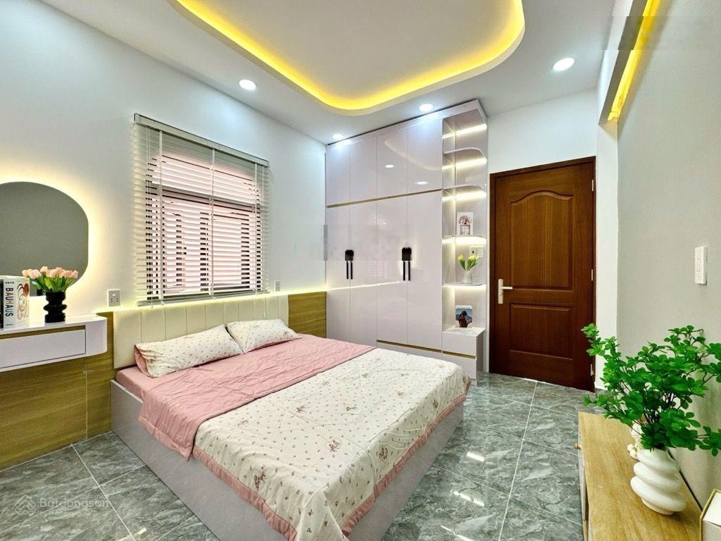 Cần bán nhà gấp nhà Bình Thạnh giá ngộp