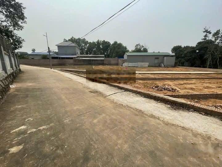 Cần bán gấp 100m đất full thổ cư xã sóc sơn .đuongqf otpo 7 chỗ đỗ cửa giá chỉ 1tỷ