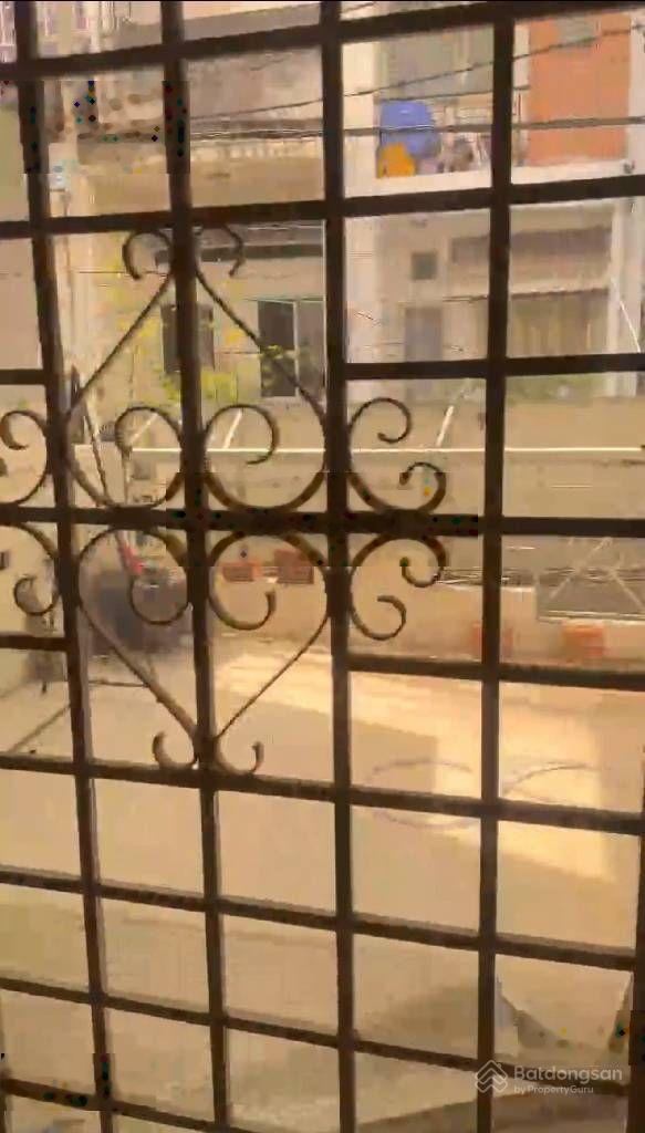 Bán nhà nát 2 mặt hẻm Trường Chinh, P12 Tân Bình 70m tiện xây CHDV 6tỷ chốt cần bán nhà