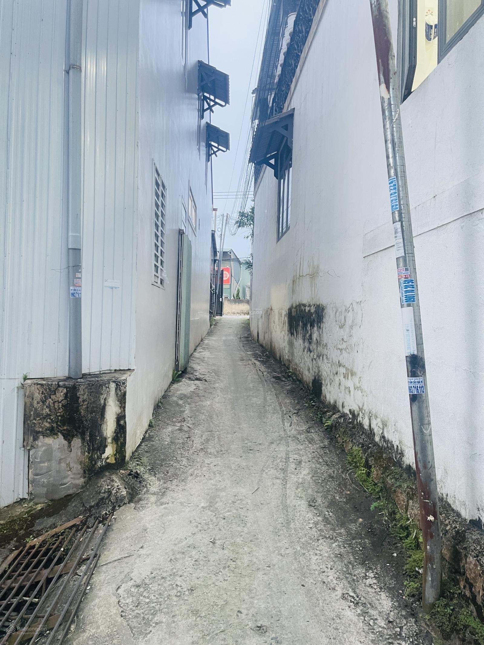 Bán nhà cấp 4 nhà ở ổn định không tranh chấp mua bán vi bằng hoạt hợp đồng viết tay. Có đóng thuế