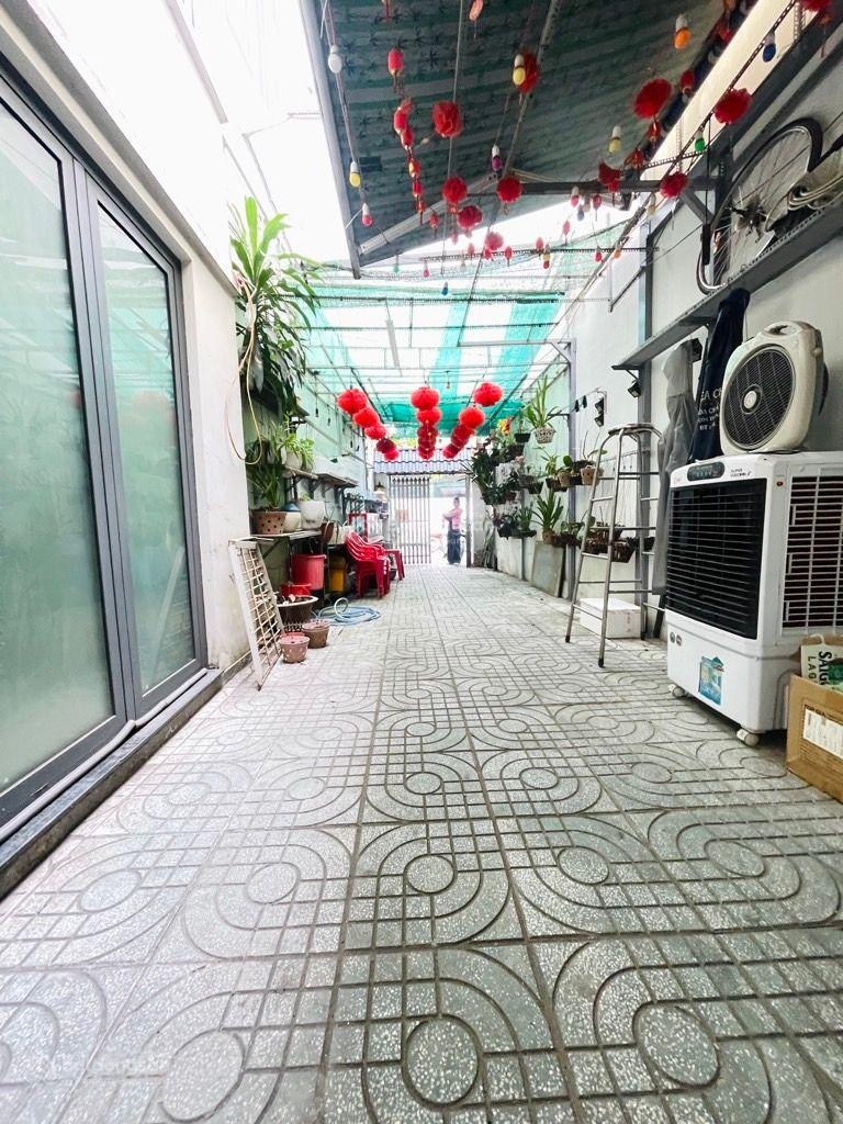 HIẾM CÓ KHÓ TÌM Chỉ 4,5TỶ= nhà 4 tầng, đối diện Lotte Mart Nguyễn Văn Lượng, Gò Vấp,