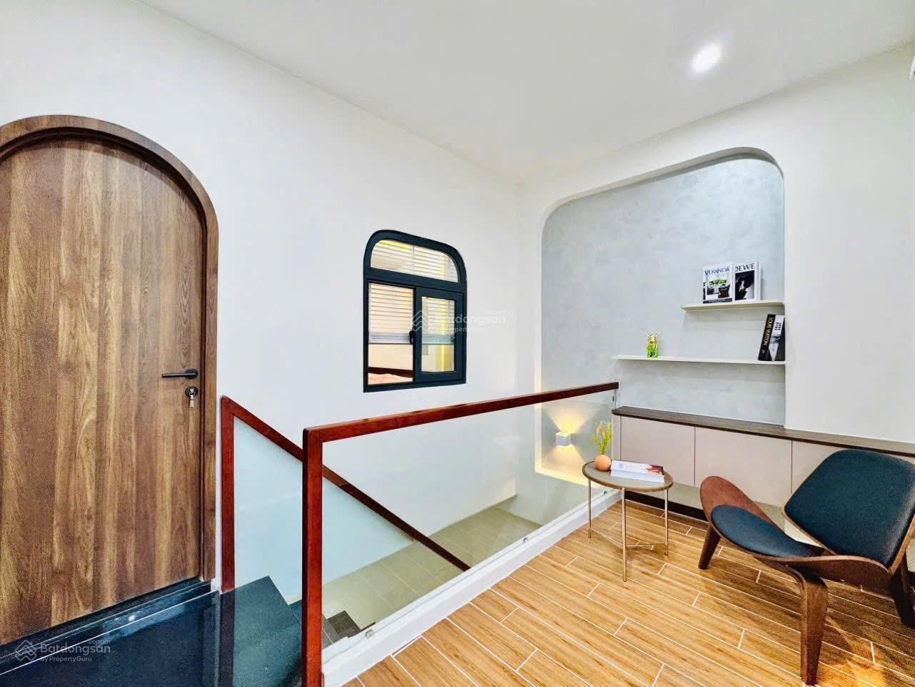 Chính chủ bán căn nhà 3 tầng. 4x14,5m. Giá 880 triệu. Gần AEON MALL Bình Tân. Đang cho thuê 15 tr.