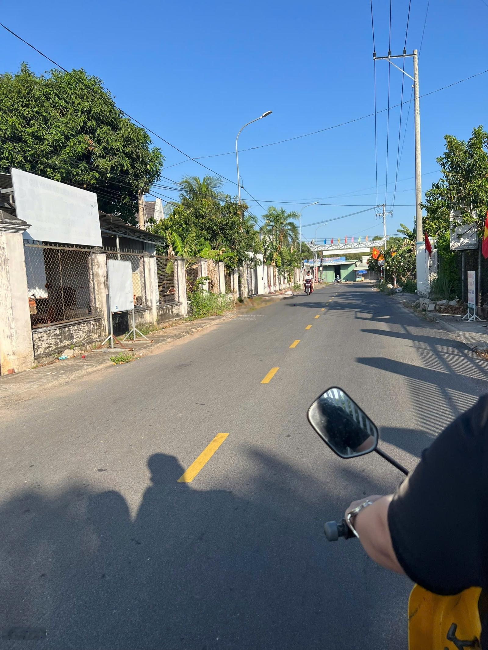 Cần tiền xoay vốn, bán nhanh lô đất giá mềm 630 triệu, DT: 125m2. Đ.Nguyễn Thị Rành, Tân An Hội,SHR