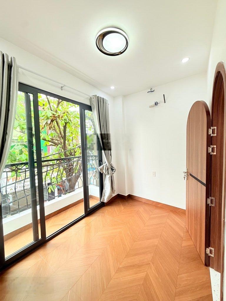 Nhà 2 tầng siêu phẩm mặt tiền văn cao - vị trí đẹp - giá tốt nhất khu vực