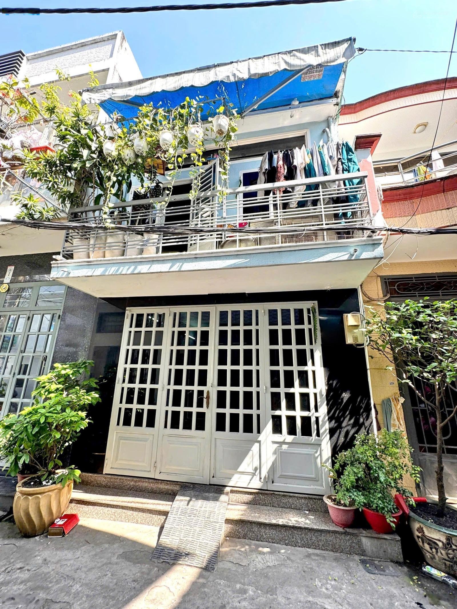 Nhà đẹp Phú Thọ Hòa 33m 2 tầng hẻm 4m thông nhỉnh 4 tỷ