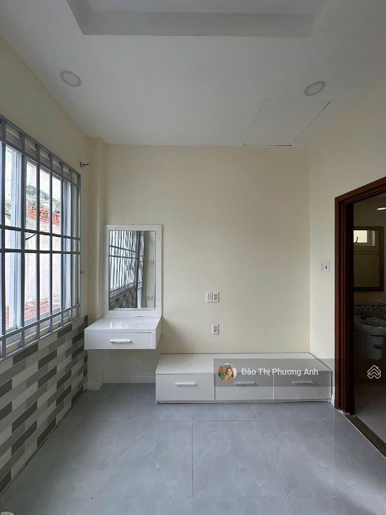 Nhà mới 3 tầng sư vạn hạnh gần chợ an đông 20m2 chỉ 3.75 tỷ vào ở ngay