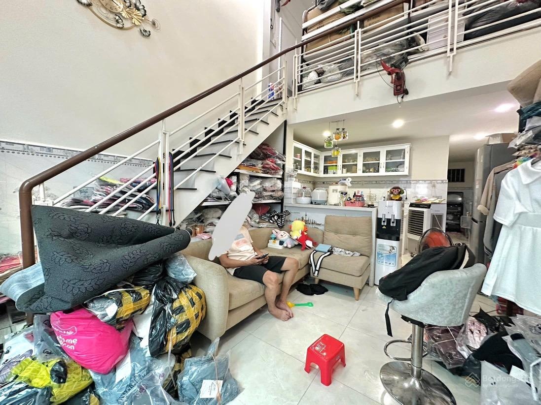 Ngay công viên tầm vu, xô viết nghệ tĩnh bình thạnh thông các đường d, dt 4x13m, 5.9 tỷ tl