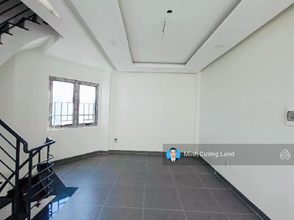 Bán nhà Nguyễn Văn Lượng, Gò Vấp, 28m2, 4 tầng 3PN, Hẻm 3.5m sau căn Mặt Tiền, Cho thuê 10tr/tháng