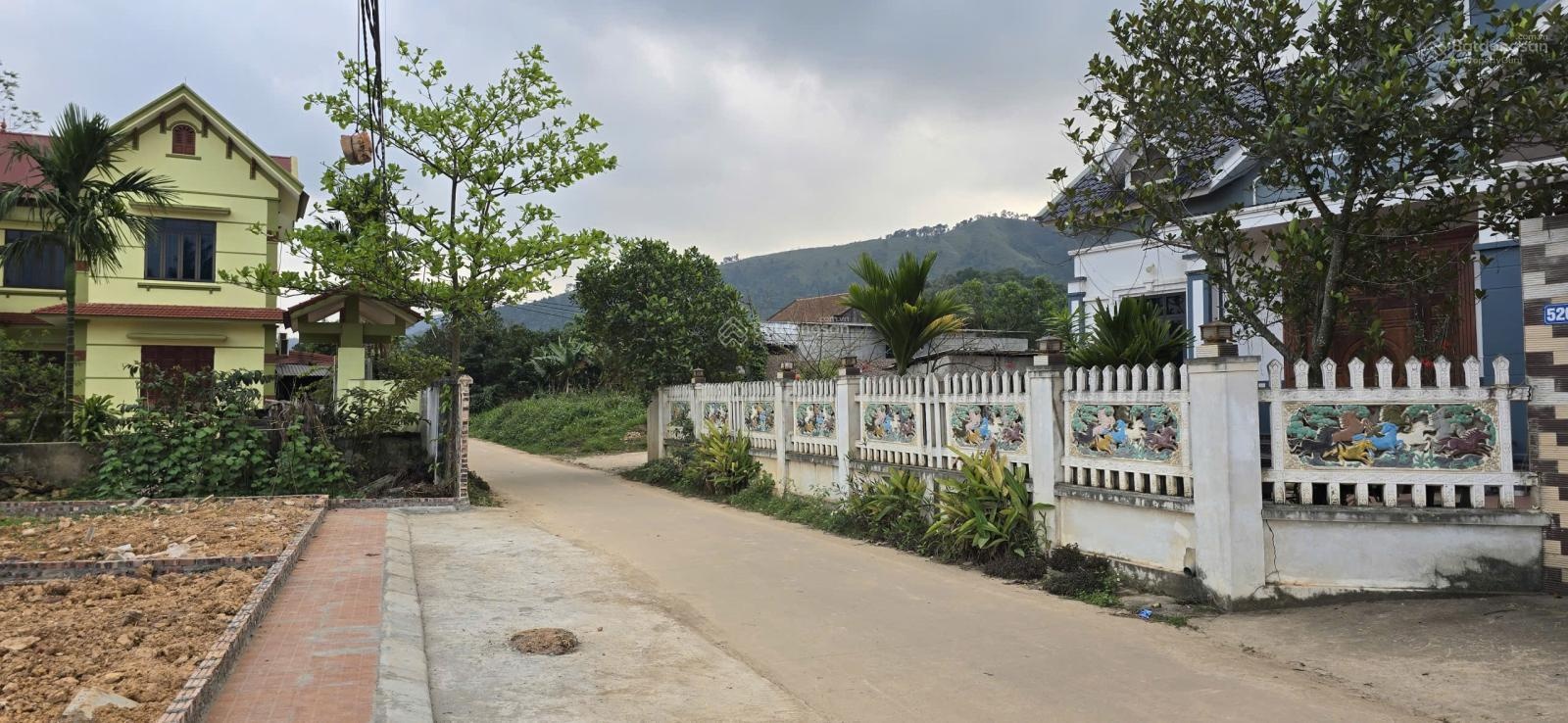 Bán đất Phúc Xuân- Trung Giã, đường thông, vỉa hè 6m, 210m2, MT 7m, chào bán 1.9 tỷ, du lịch