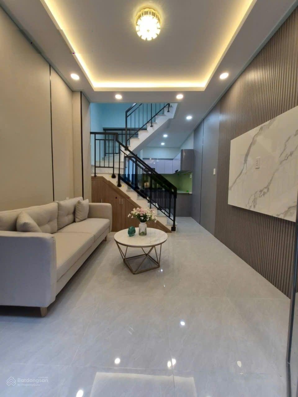 Nhà mới 2 tầng gần sân bay tân sơn nhất chỉ 3.66 tỷ ở ngay