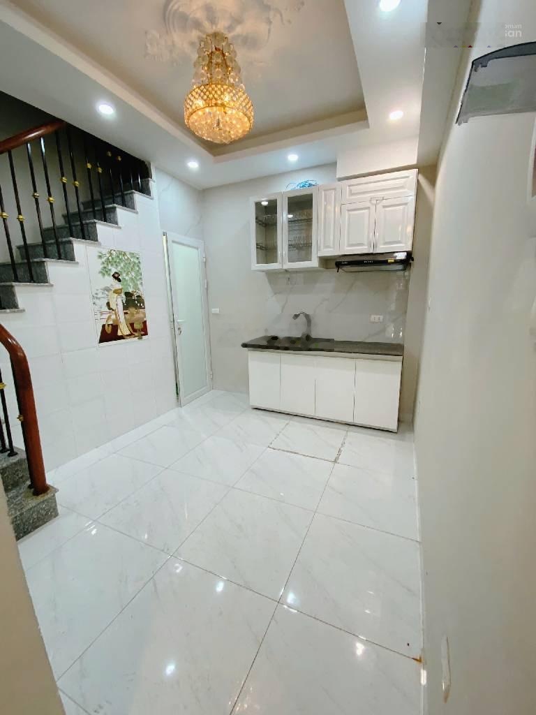 Chính chủ bán nhà Mạc Thị Bưởi, SĐCC 22m2 x 4T, ô tô qua chỉ 3,45 tỷ