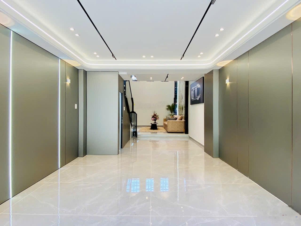 Cần tiền bán gấp hẻm xe oto Điện Biên Phủ, P25, Bình Thạnh, DT 60m2, giá 3 tỷ 200tr, sổ hồng riêng