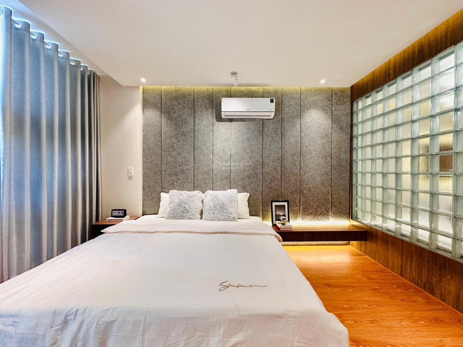 Giá đầu tư! Cần bán nhà Nguyễn Trọng Tuyển, P8, Phú Nhuận, DT 67,5m2, giá 3 tỷ 350tr, sổ hồng riêng