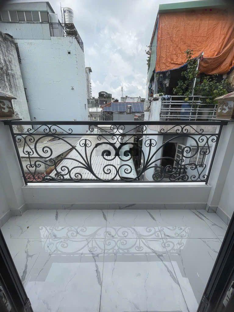 Nhà đẹp hiếm quận 1 - 4 tầng, 5pn - bến chương dương - chỉ hơn 6 tỷ