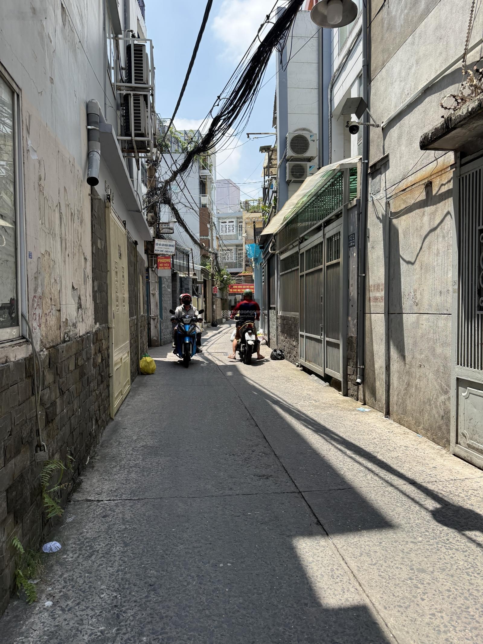 Nhà hẻm 4m Bành Văn Trân P7 Tân Bình, 4.35x9m, 2 tầng, giá 5.69 tỷ TL