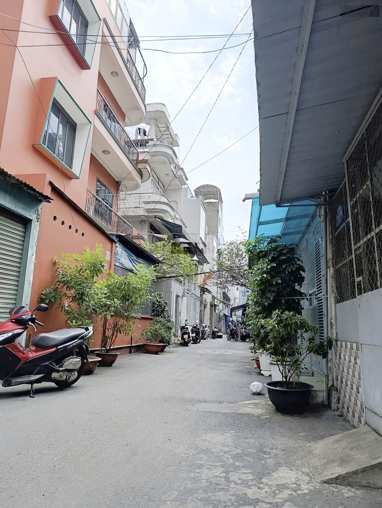 Bán nhà 2 mặt tiền hẻm xe hơi - quận 1 - shr hoàn công - nhỉnh 8 tỷ