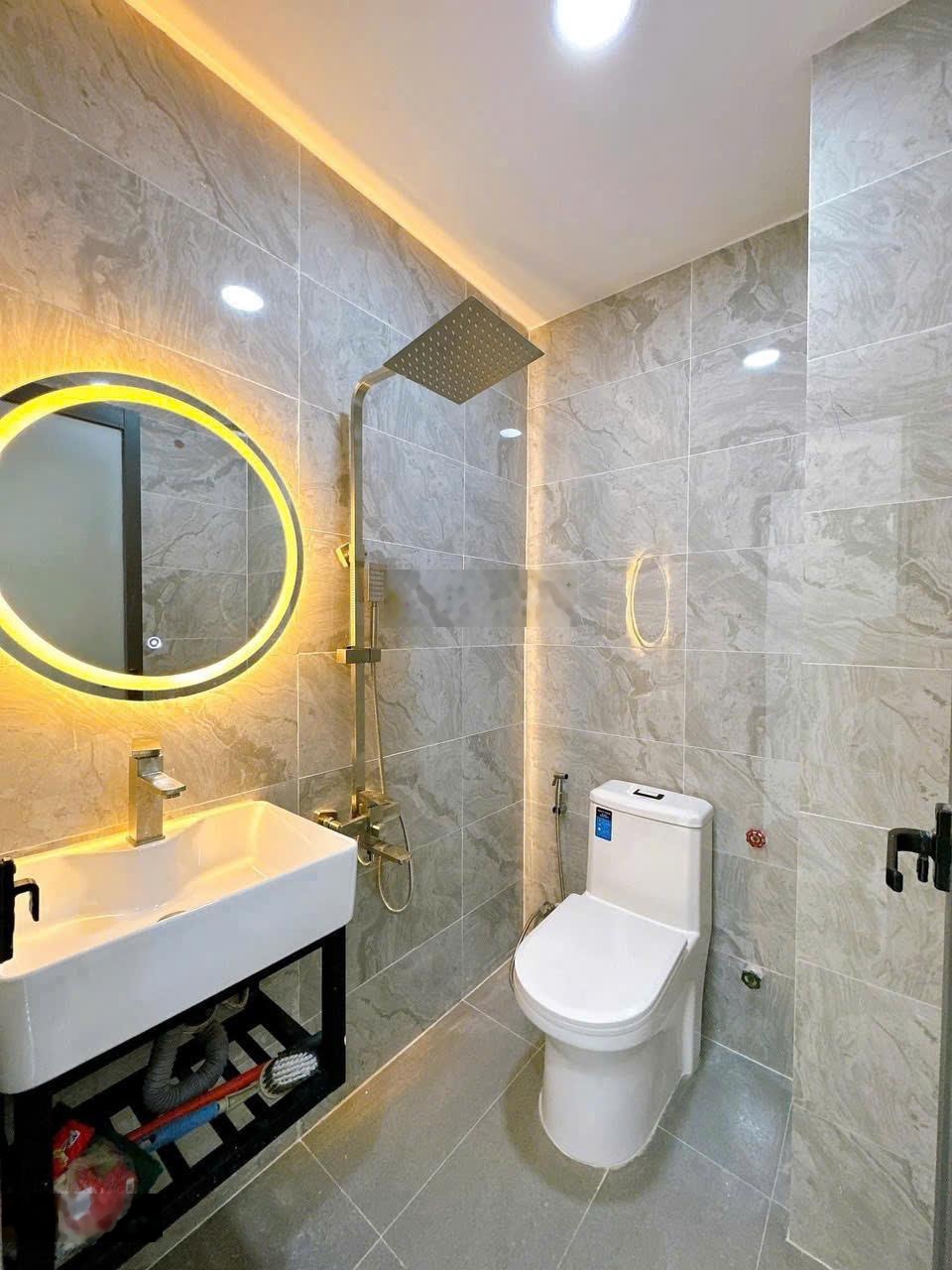 Bán nhanh 3ty120 xoay vốn, nhà Nơ Trang Long-Bình Thạnh gần BV Ung Bướu với hơn 34m2, sổ hồng riêng