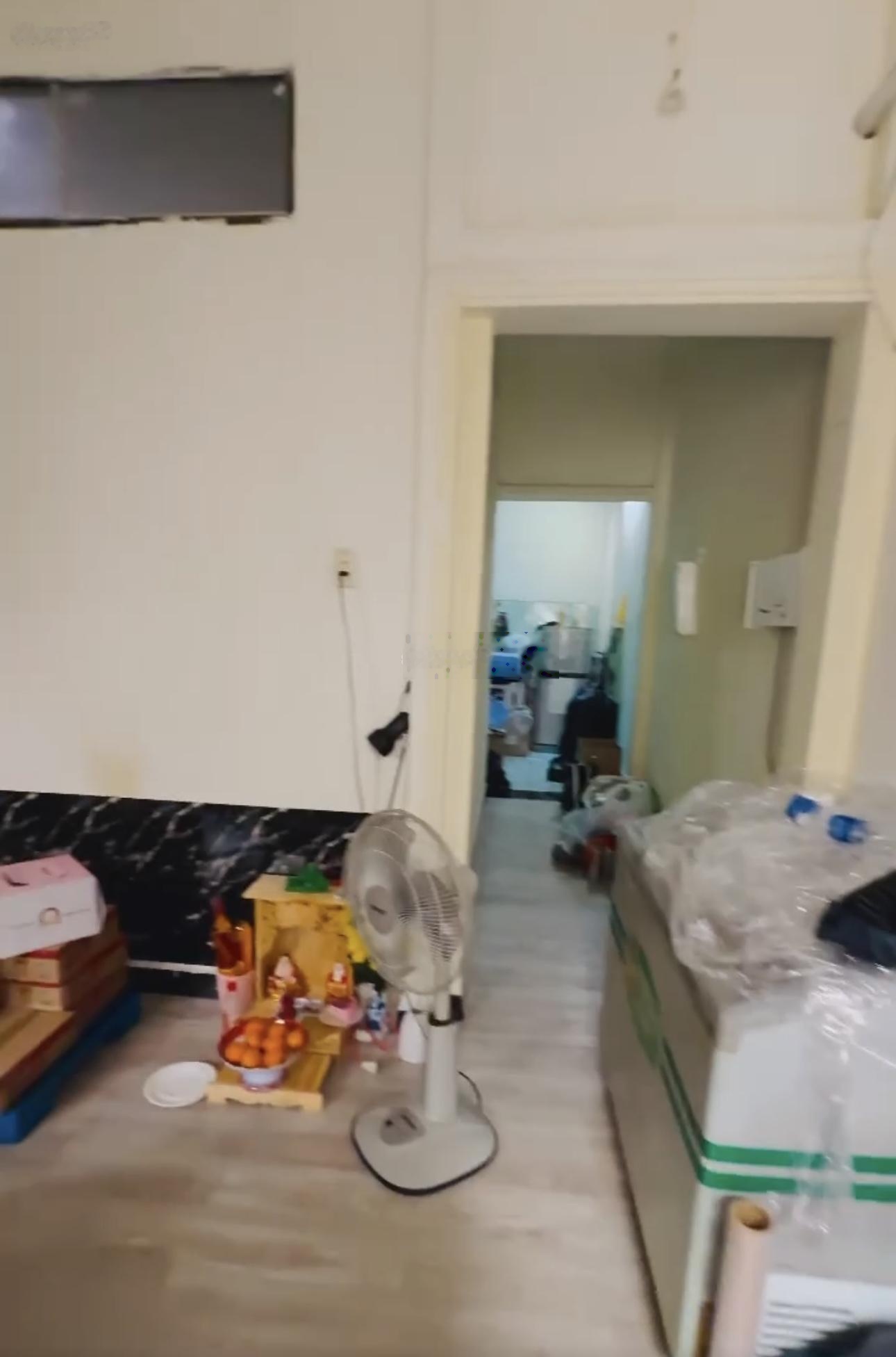 Hiếm có - giá rẻ - ngang 5 mét - hẻm xe hơi - đường Phạm Văn Chiêu - có dòng tiền cho thuê