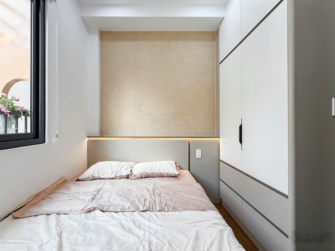 Nhà ngay khu ẩm thực vạn kiếp, 2,98 tỷ, đầy đủ nội thất mới nguyên, vào ở ngay