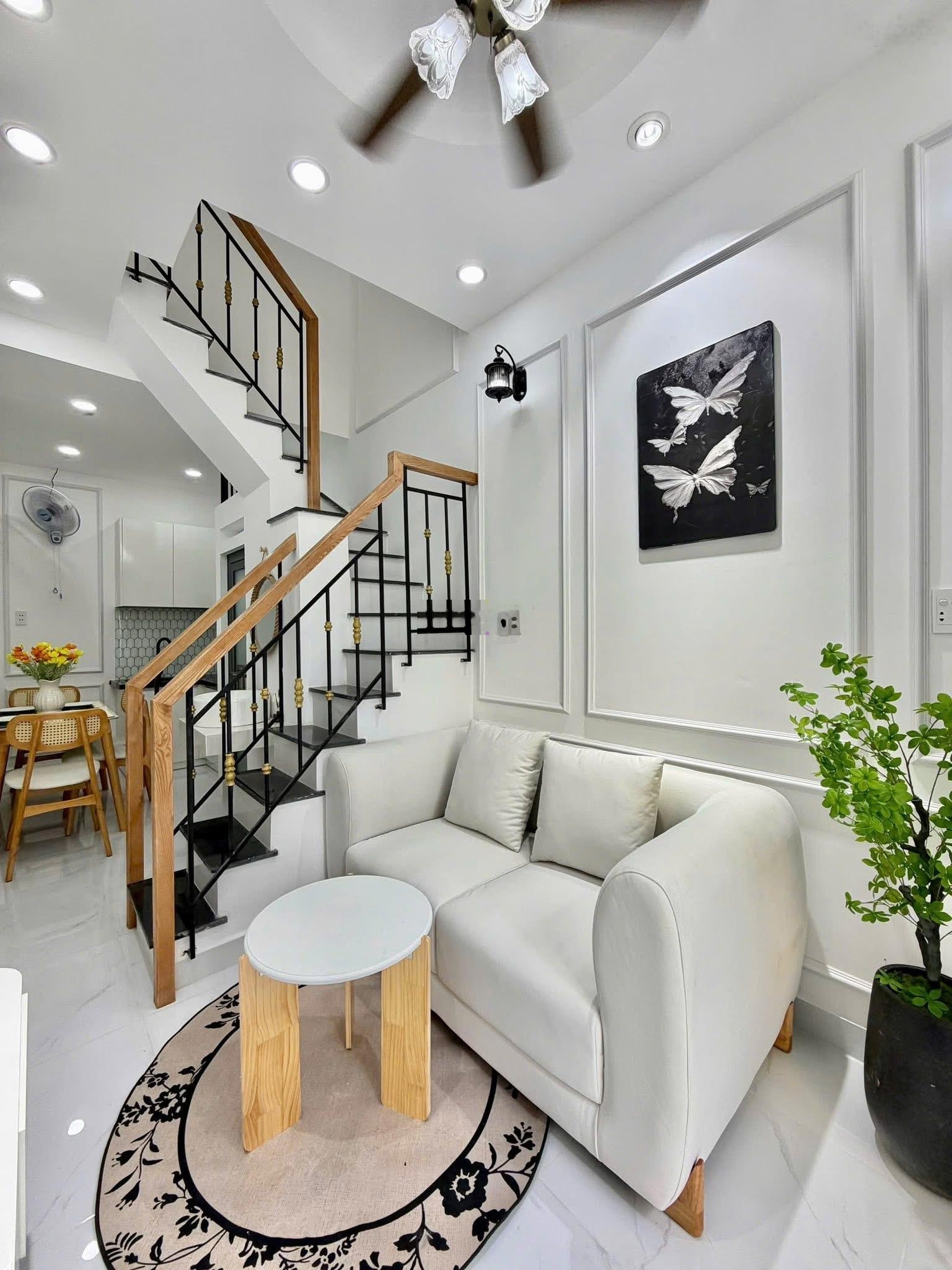 Nhà đẹp chính chủ gò vấp 3 phòng ngủ giáp bình thạnh - phú nhuận chỉ 3 tỉ hơn