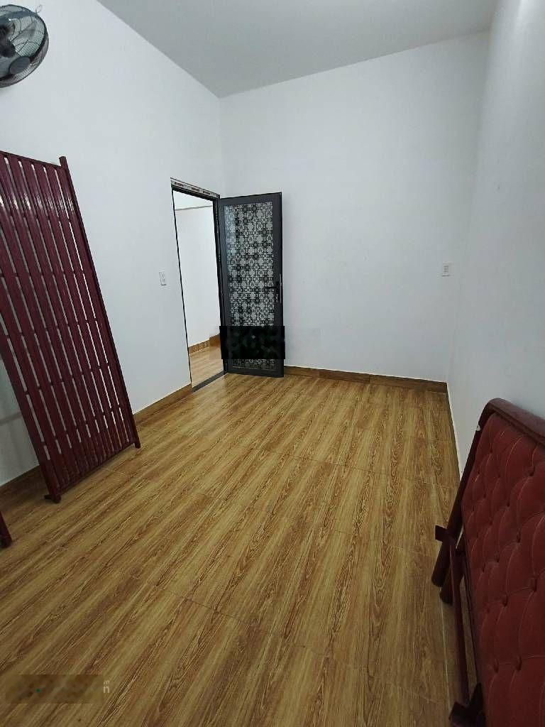 Bùi đình túy bình thạnh, dt 4.2x 14m nở hậu, cách 20m, chỉ 6ty tl