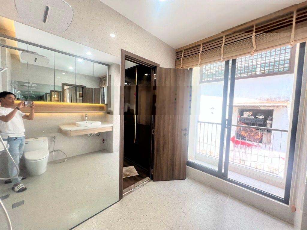 Bán Nhà Riêng tại Hoà Hưng, 9 tỷ, 50 m2, giá cực chất hàng hiếm tại