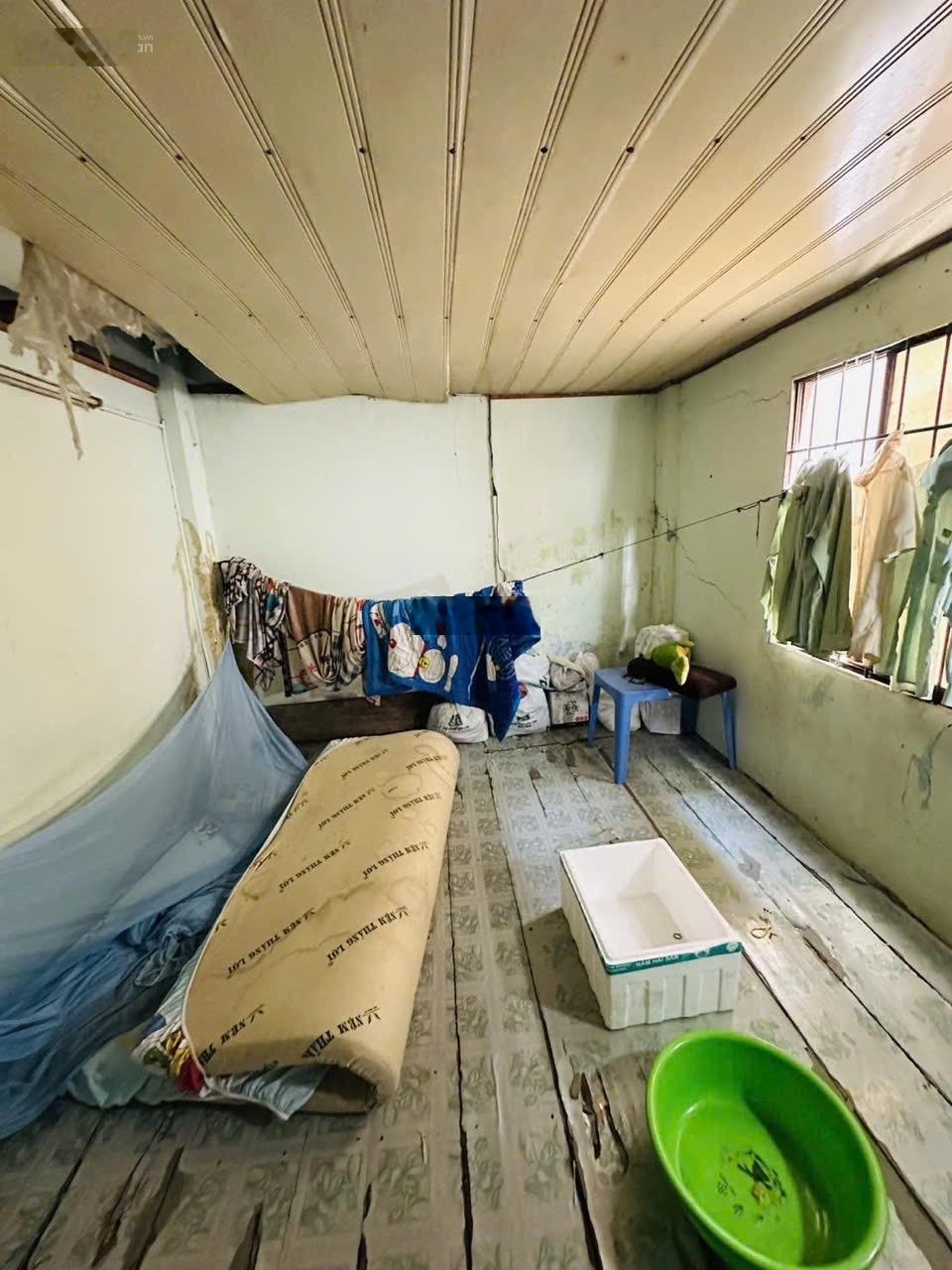 Tân bình gấp bán chỉ 2,3tỷ có ngay nhà 2 tầng gần mặt tiền khu vip bàu cát